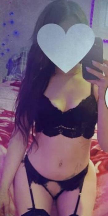 Amy, 31 Caucasian/White female escort, Skeena / Bulkley