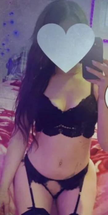 Amy, 31 Caucasian/White female escort, Skeena / Bulkley